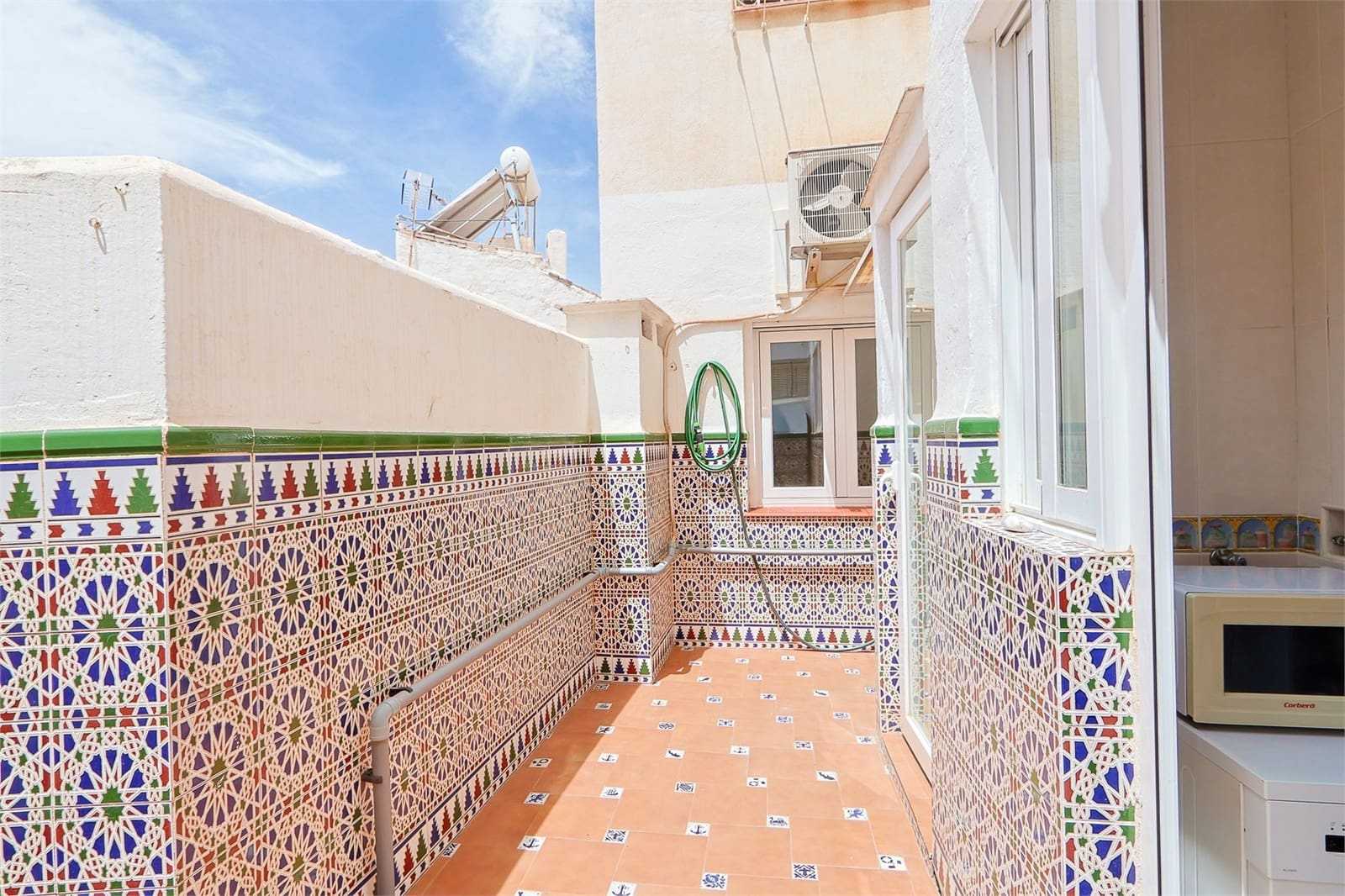3 bedroom Apartment for sale in Nerja - € 425,000 (Ref: 9976388)