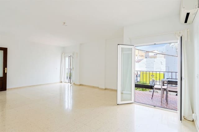 Lägenhet till salu i Centro, Nerja - 425 000 € (Ref: 9976388)