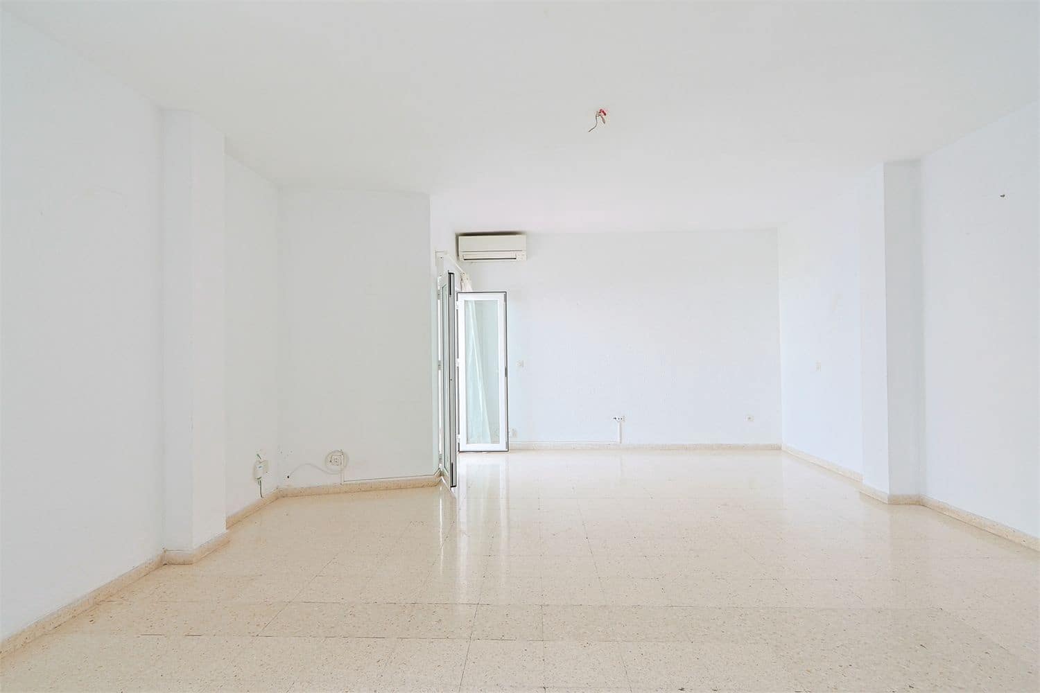 Apartamento para venda em Nerja - 425 000 € (Ref: 9976388)
