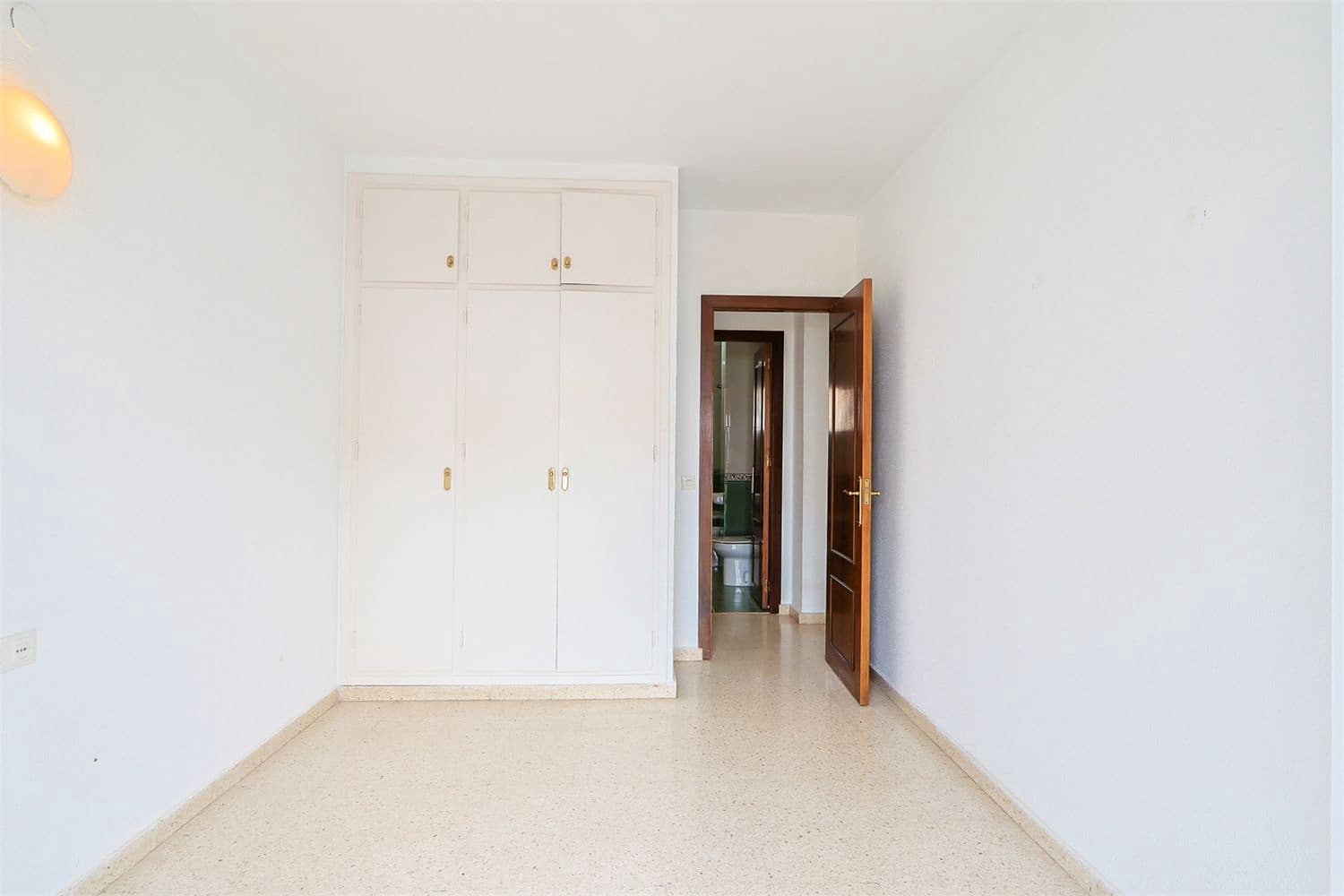 Apartamento para venda em Nerja - 425 000 € (Ref: 9976388)