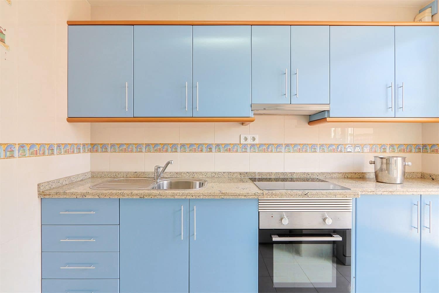 Apartamento para venda em Nerja - 425 000 € (Ref: 9976388)