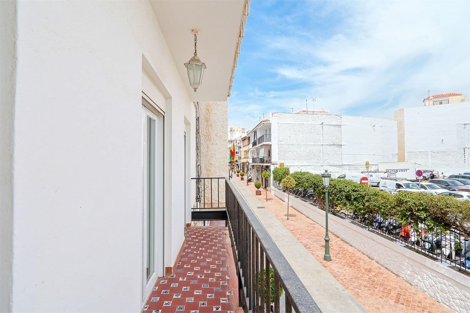 Apartamento para venda em Nerja - 425 000 € (Ref: 9976388)
