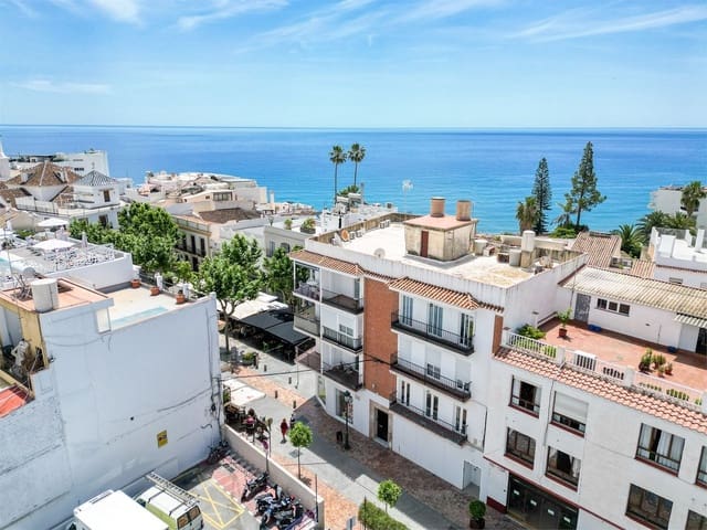 Lägenhet till salu i Centro, Nerja - 425 000 € (Ref: 9976388)