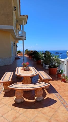 7 sypialnia Willa na sprzedaż w Benidorm - 13 500 000 € (Ref: 5572612)