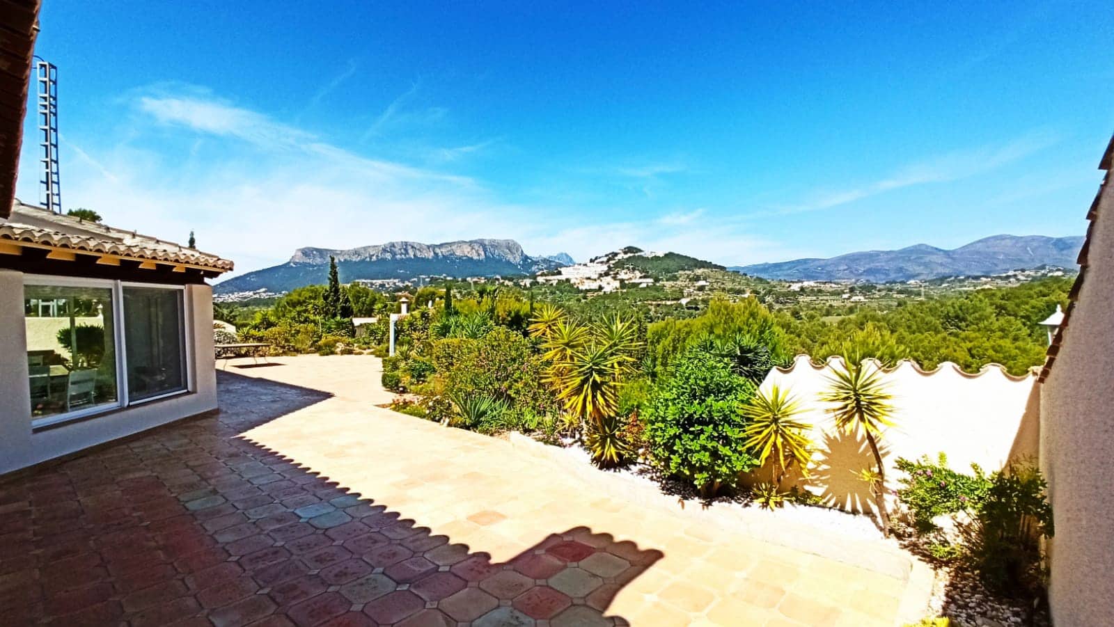 5 sypialnia Willa na sprzedaż w Calpe / Calp - 1 150 000 € (Ref: 6452953)