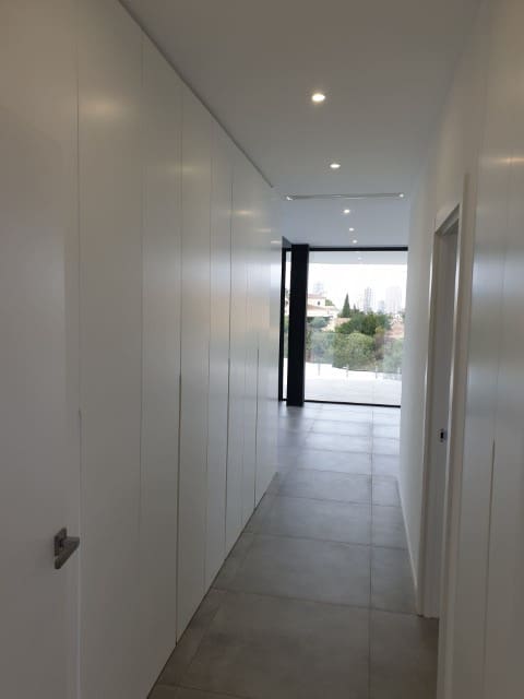 4 bedroom Villa for sale in Calpe / Calp - € 1,290,000 (Ref: 6452964)