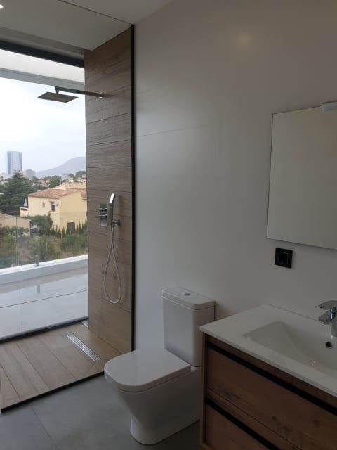 4 bedroom Villa for sale in Calpe / Calp - € 1,290,000 (Ref: 6452964)