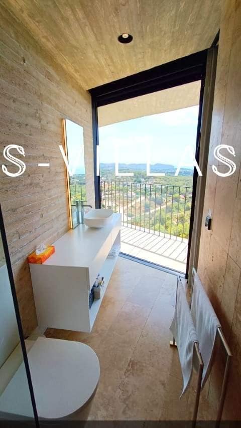 4 bedroom Villa for sale in Benissa - € 2,750,000 (Ref: 7925410)