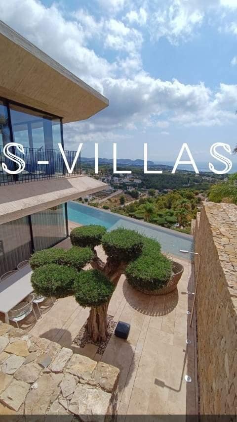 4 bedroom Villa for sale in Benissa - € 2,750,000 (Ref: 7925410)