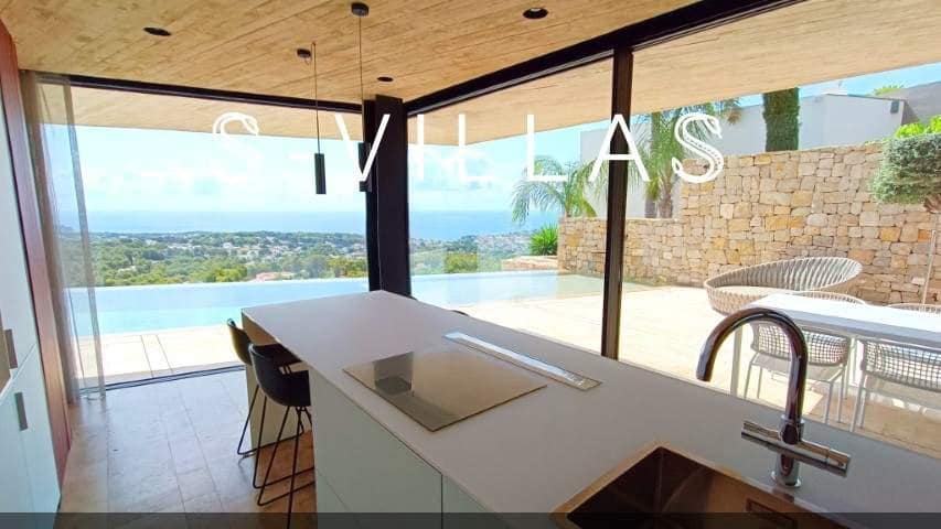 4 bedroom Villa for sale in Benissa - € 2,750,000 (Ref: 7925410)