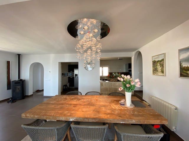 4 bedroom Villa for sale in Altea - € 1,099,000 (Ref: 7925415)