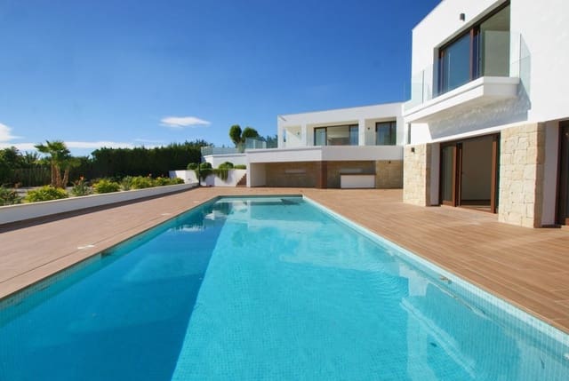Chalet de 5 habitaciones en Altea en venta con garaje - 2.250.000 € (Ref: 7926002)