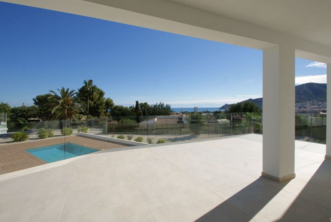 Chalet de 5 habitaciones en Altea en venta con garaje - 2.250.000 € (Ref: 7926002)