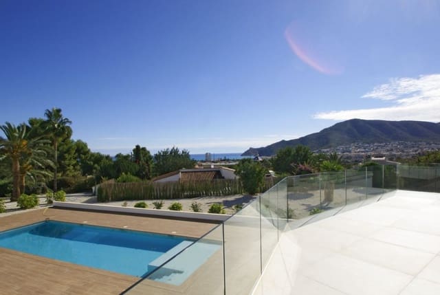 Chalet de 5 habitaciones en Altea en venta con garaje - 2.250.000 € (Ref: 7926002)