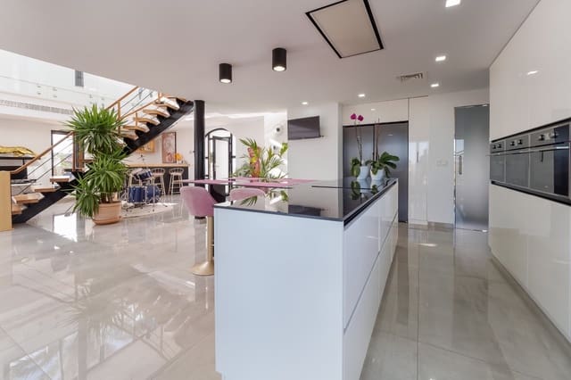 3 soverom Villa til salgs i Pulpí med garasje - € 795 000 (Ref: 7926188)