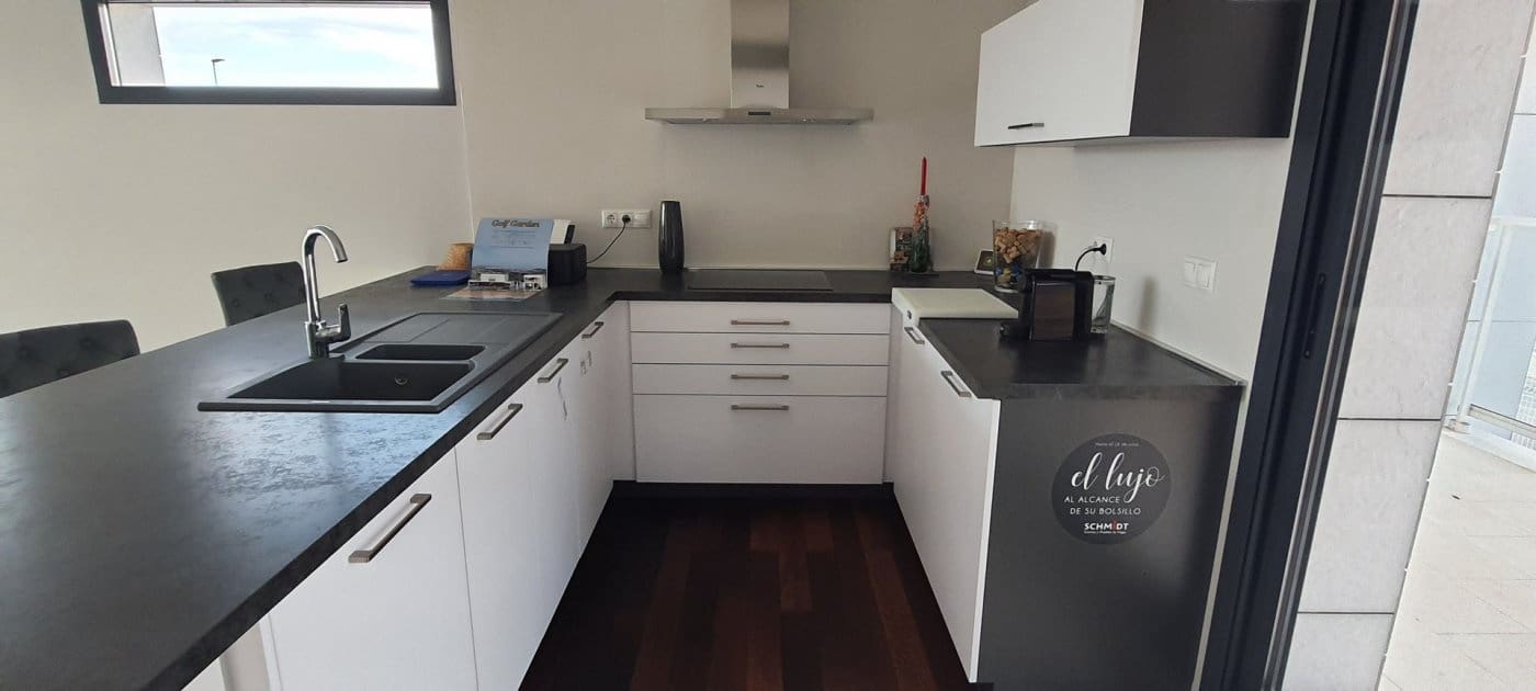 4 sypialnia Willa na sprzedaż w Finestrat z basenem - 760 000 € (Ref: 8014314)