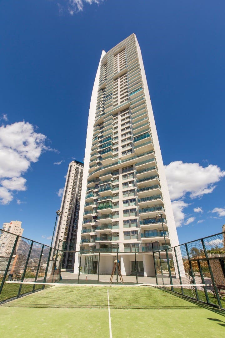 2 soveværelse Lejlighed til salg i Benidorm med garage - € 369.500 (Ref: 8074767)