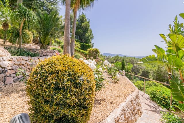 5 slaapkamer Villa te koop in Altea la Vella, Altea met zwembad - € 1.295.000 (Ref: 8215137)