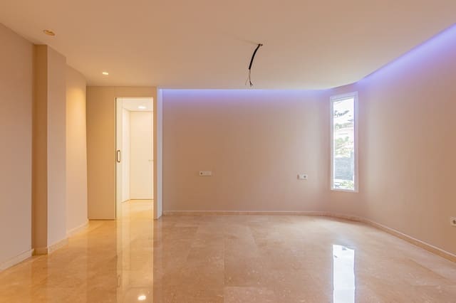 Chalet de 6 habitaciones en Alfaz del Pi / L'Alfàs del Pi en venta con piscina - 1.510.000 € (Ref: 8215139)