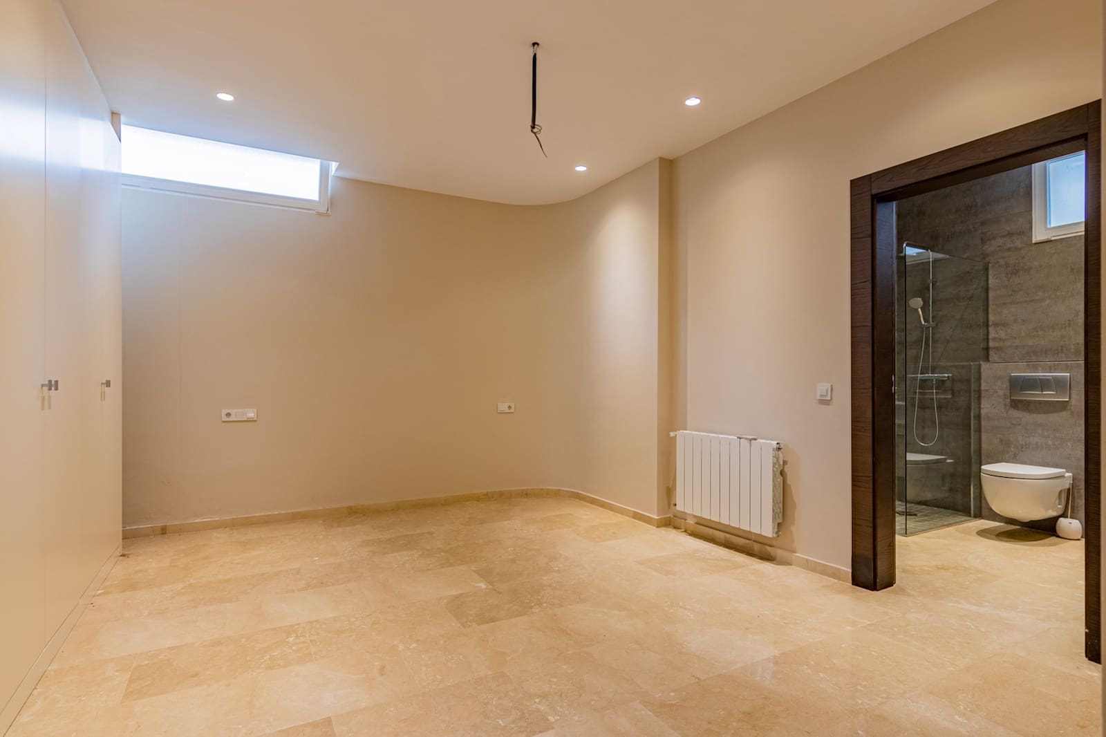 Chalet de 6 habitaciones en Alfaz del Pi / L'Alfàs del Pi en venta con piscina - 1.510.000 € (Ref: 8215139)