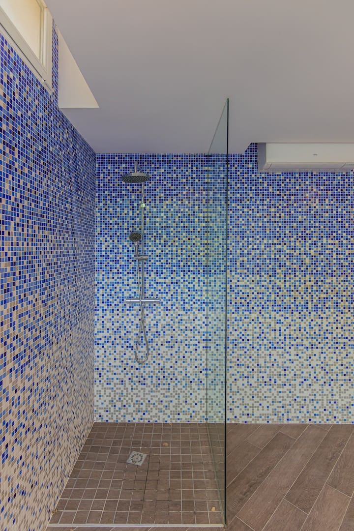 Chalet de 6 habitaciones en Alfaz del Pi / L'Alfàs del Pi en venta con piscina - 1.510.000 € (Ref: 8215139)