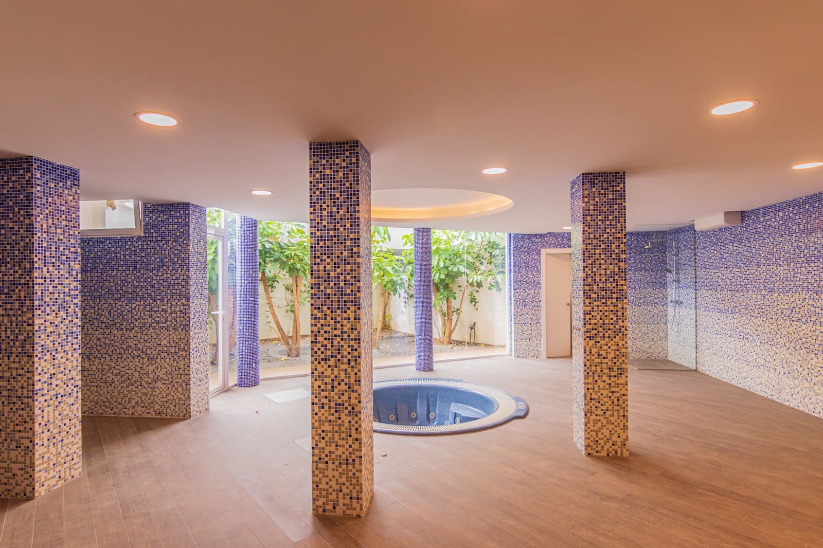 Chalet de 6 habitaciones en Alfaz del Pi / L'Alfàs del Pi en venta con piscina - 1.510.000 € (Ref: 8215139)