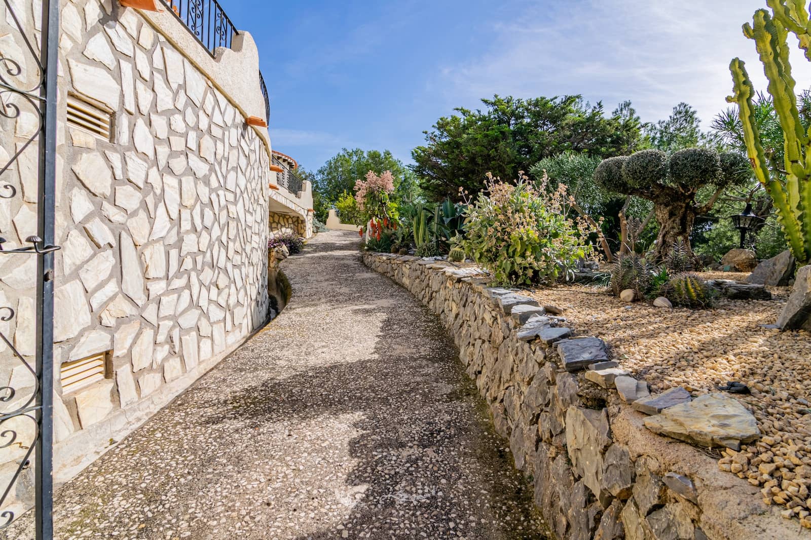 4 soveværelse Villa til salg i Altea la Vella med swimmingpool - € 1.350.000 (Ref: 8215140)