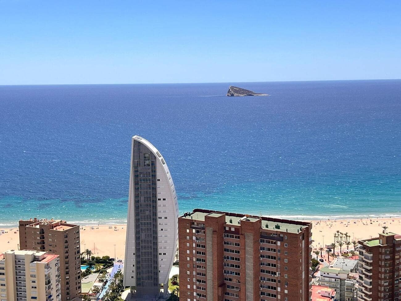 3 bedroom Apartment for sale in Benidorm - € 879,000 (Ref: 8607324)