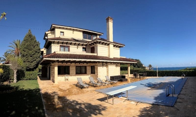 5 bedroom Villa for sale in Orihuela Costa - € 1,950,000 (Ref: 8661654)