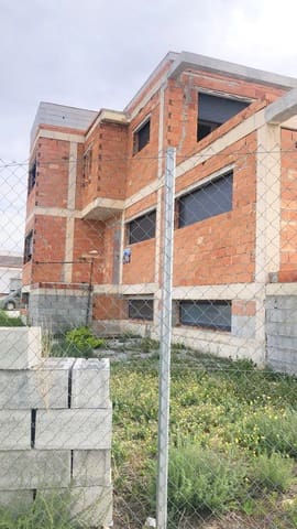 4 Zimmer Villa zu verkaufen in Cortes de Baza - 79.500 € (Ref: 8661678)