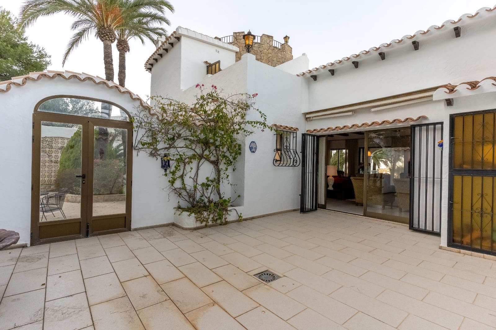 3 bedroom Villa for sale in Denia - € 750,000 (Ref: 8661720)