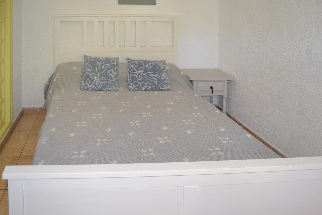 6 bedroom Villa for sale in Pedreguer - € 510,000 (Ref: 8661786)