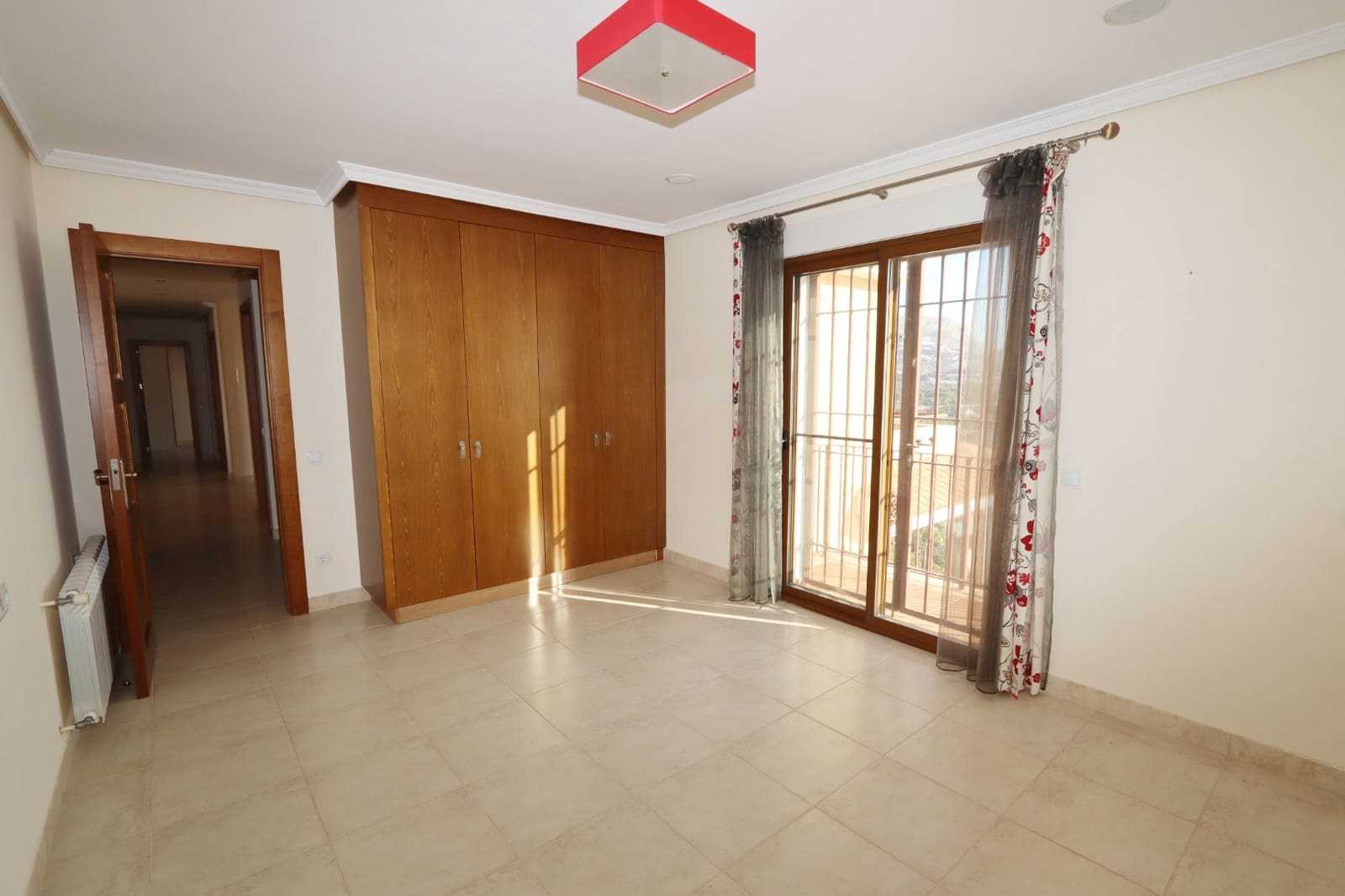 5 bedroom Villa for sale in Altea with garage - € 2,000,000 (Ref: 8681727)