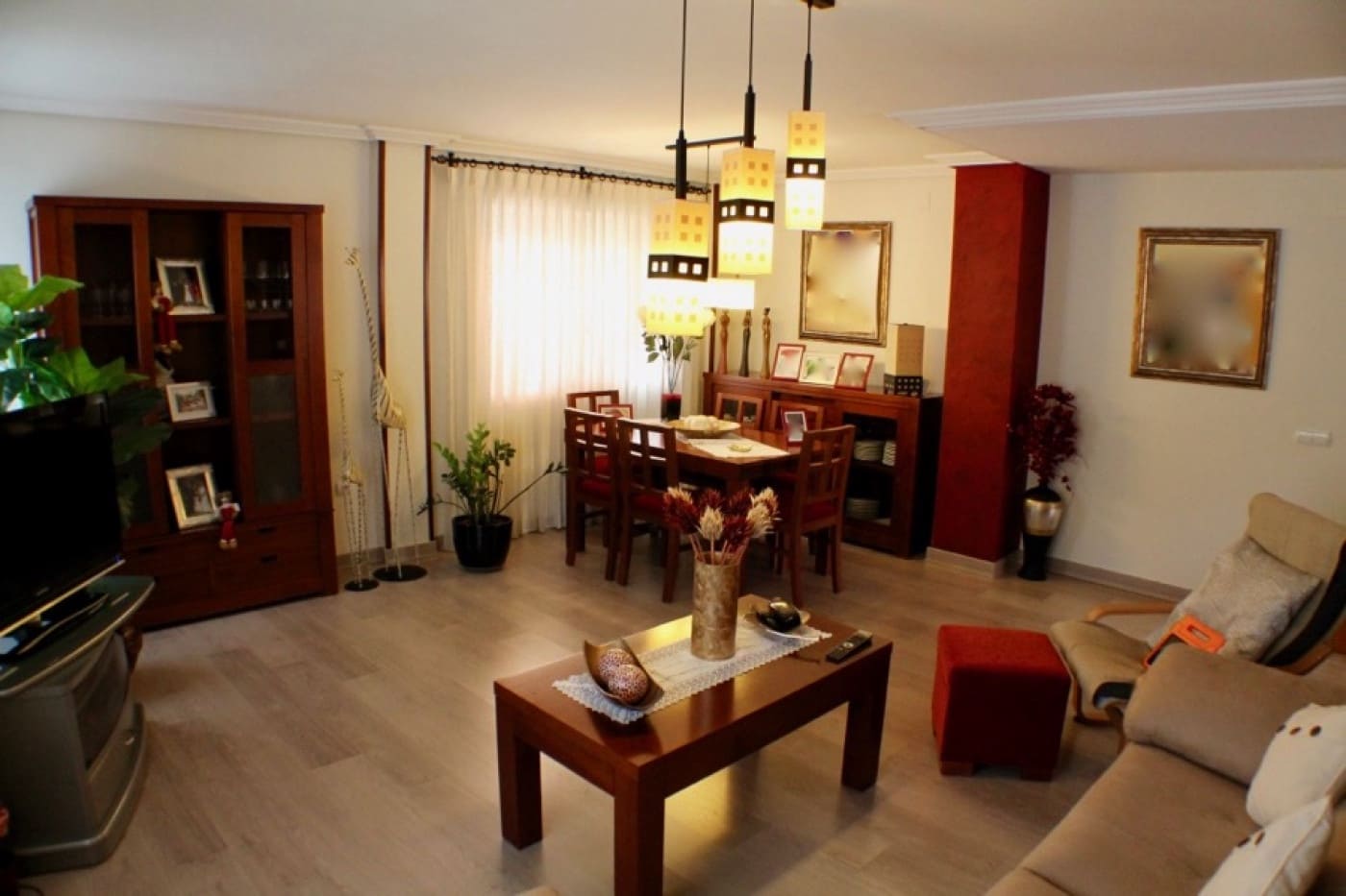 4 sypialnia Willa na sprzedaż w La Nucia z basenem garażem - 525 000 € (Ref: 8766026)