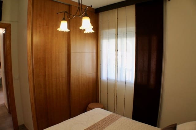 4 sypialnia Willa na sprzedaż w La Nucia z basenem garażem - 525 000 € (Ref: 8766026)