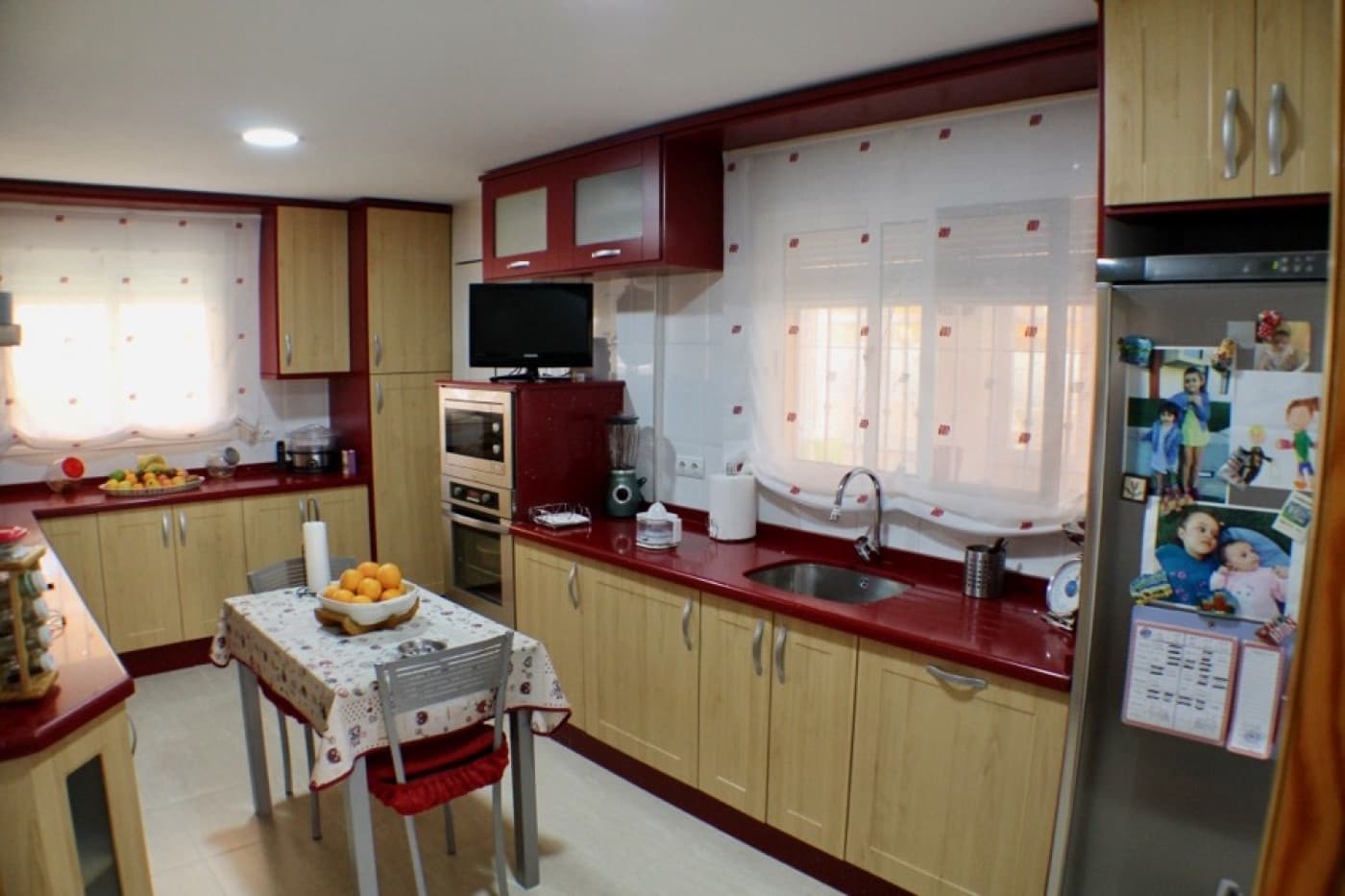 4 sypialnia Willa na sprzedaż w La Nucia z basenem garażem - 525 000 € (Ref: 8766026)