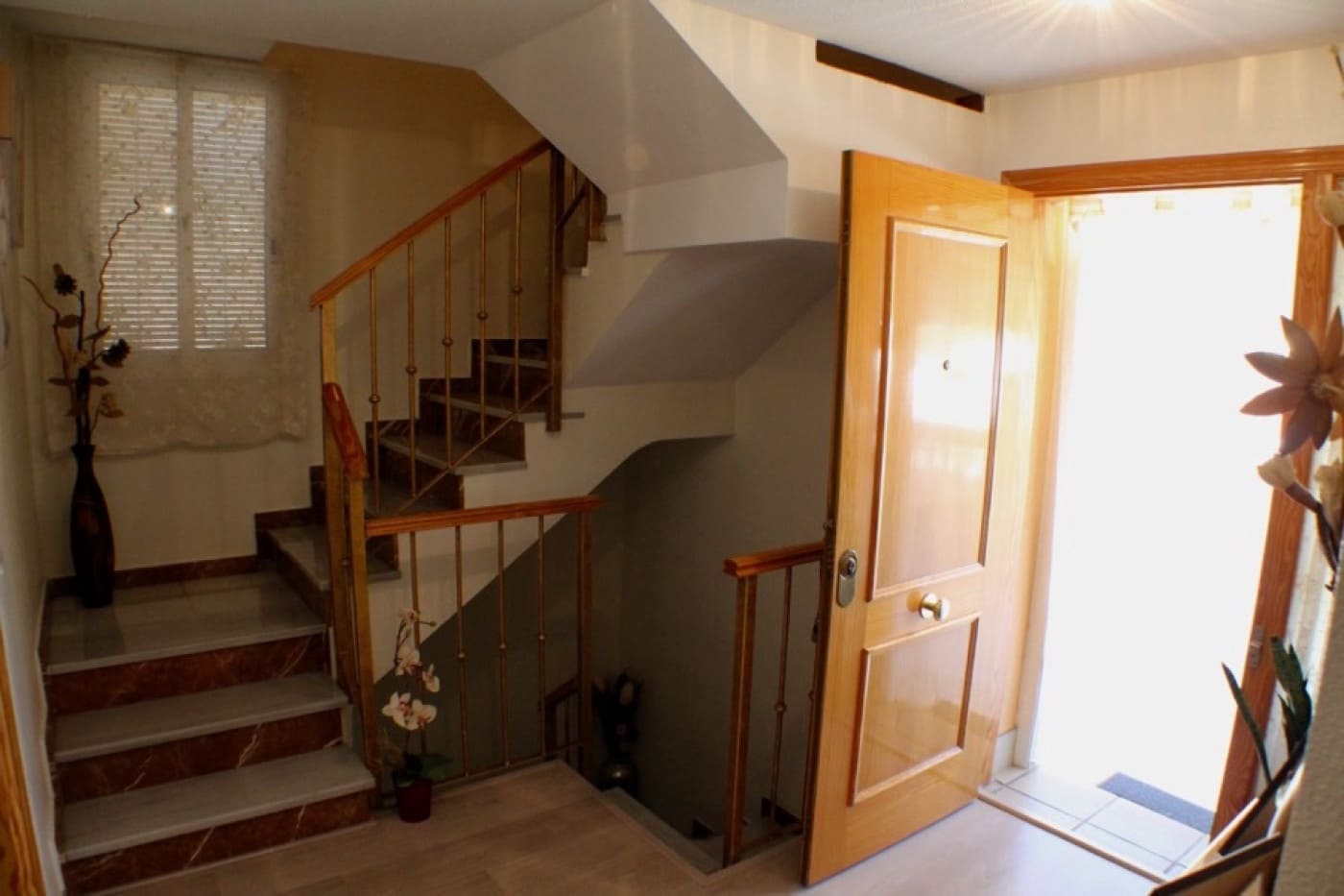 4 sypialnia Willa na sprzedaż w La Nucia z basenem garażem - 525 000 € (Ref: 8766026)