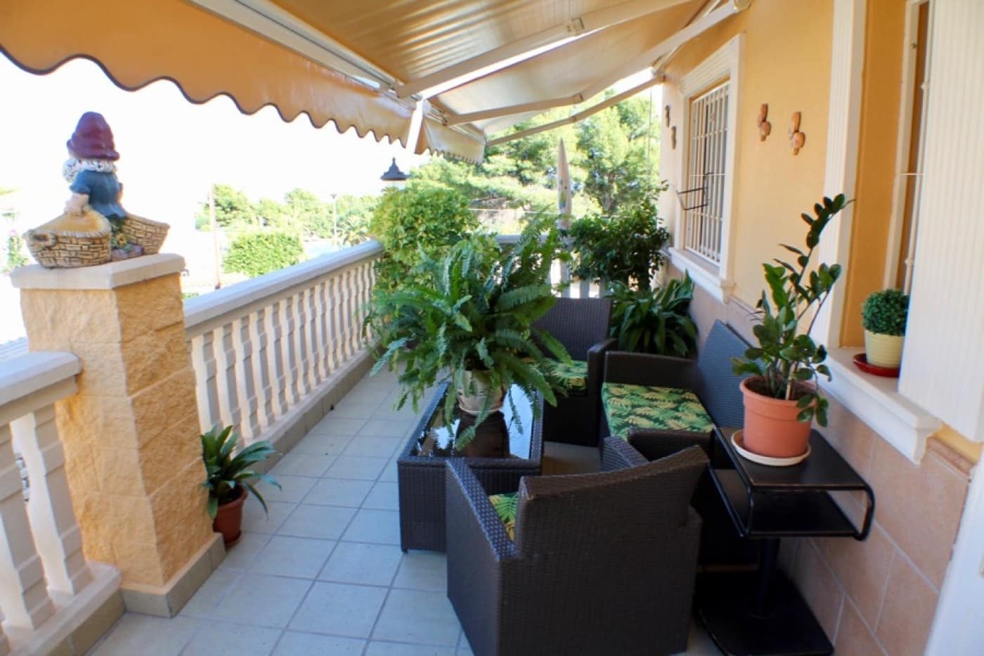 4 sypialnia Willa na sprzedaż w La Nucia z basenem garażem - 525 000 € (Ref: 8766026)