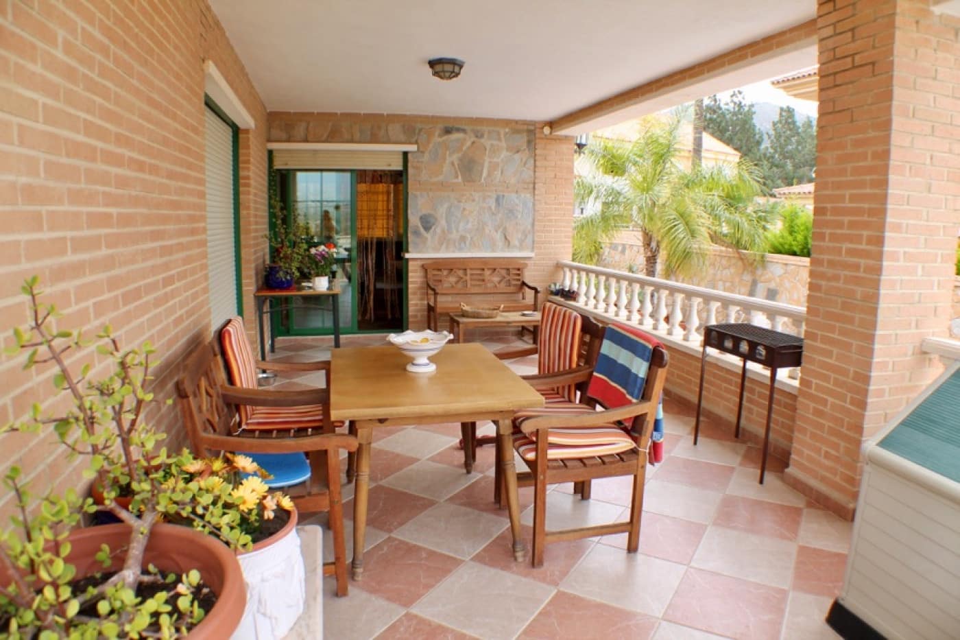 6 bedroom Villa for sale in Benidorm with pool garage - € 1,150,000 (Ref: 8766027)