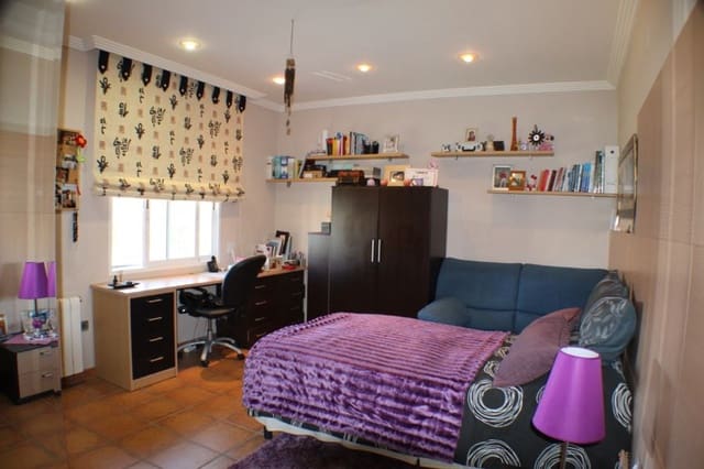 6 Zimmer Villa zu verkaufen in Alfaz del Pi / L'Alfàs del Pi mit Pool Garage - 810.000 € (Ref: 8766030)