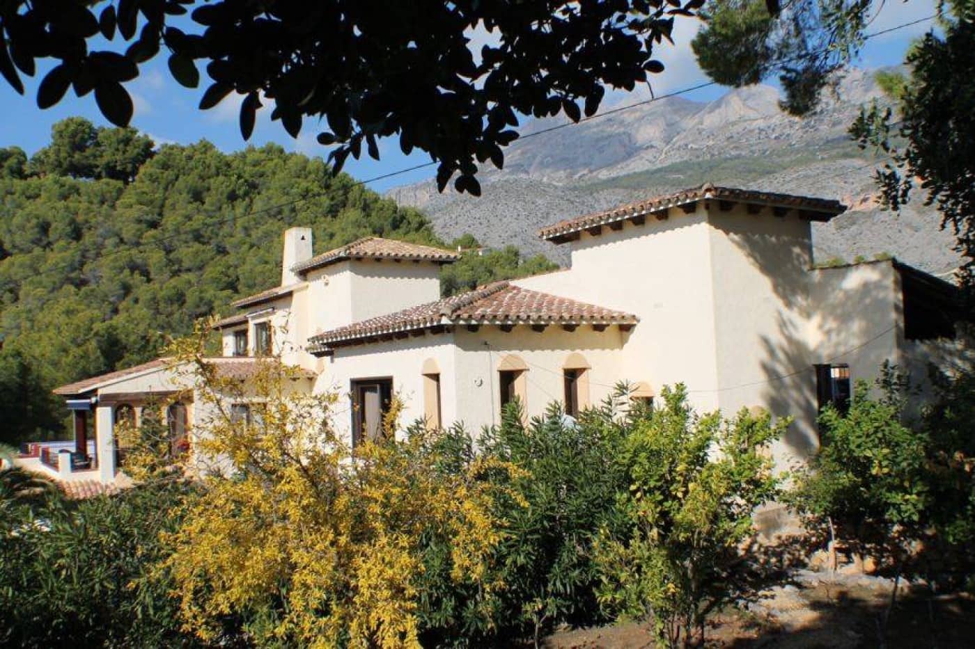 8 soverom Villa til salgs i Altea la Vella med svømmebasseng garasje - € 1 470 000 (Ref: 8766033)