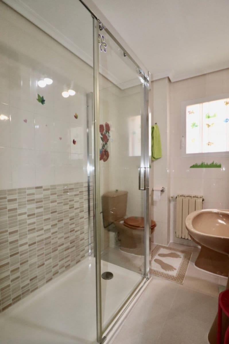 7 soverom Villa til salgs i Benidorm med svømmebasseng garasje - € 1 870 000 (Ref: 8766040)