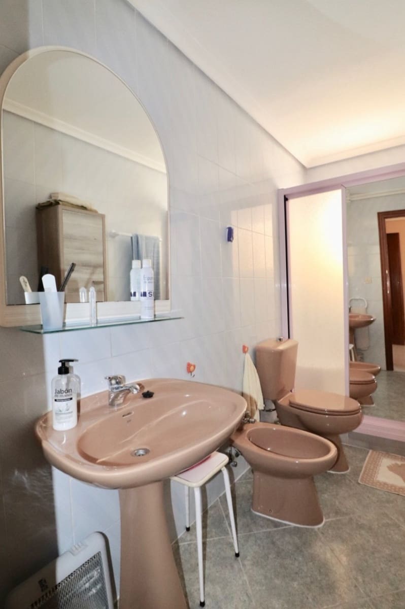 7 soverom Villa til salgs i Benidorm med svømmebasseng garasje - € 1 870 000 (Ref: 8766040)