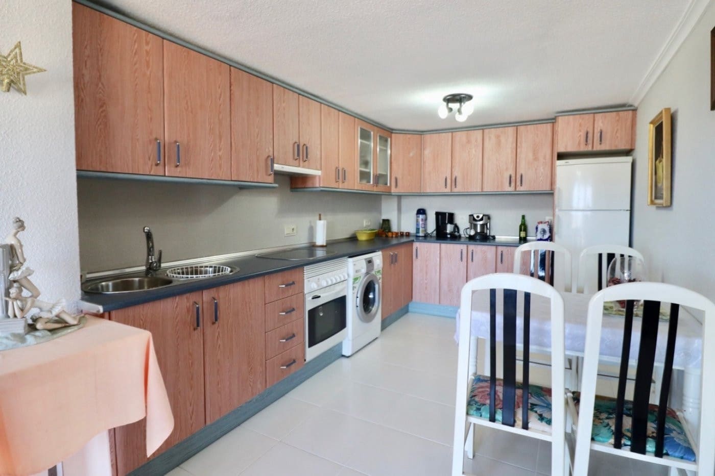 7 soverom Villa til salgs i Benidorm med svømmebasseng garasje - € 1 870 000 (Ref: 8766040)