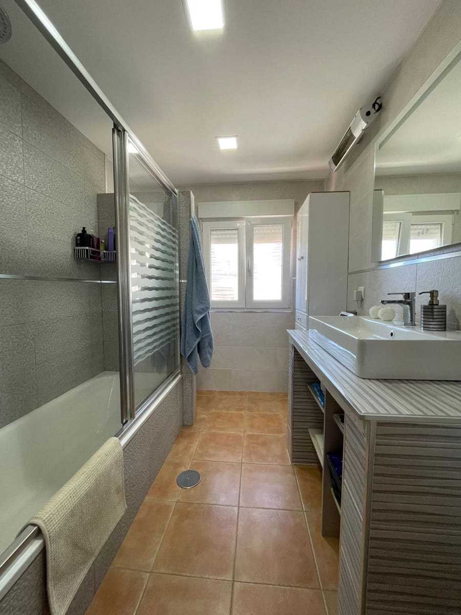 4 sypialnia Willa na sprzedaż w La Nucia z garażem - 522 000 € (Ref: 8766041)