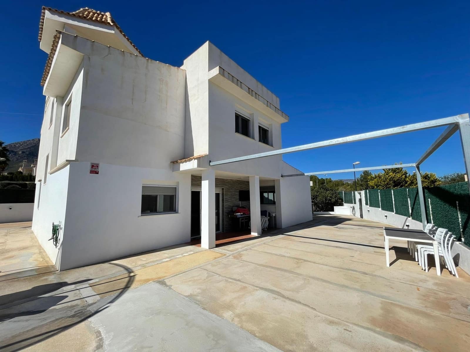 4 sypialnia Willa na sprzedaż w La Nucia z garażem - 522 000 € (Ref: 8766041)