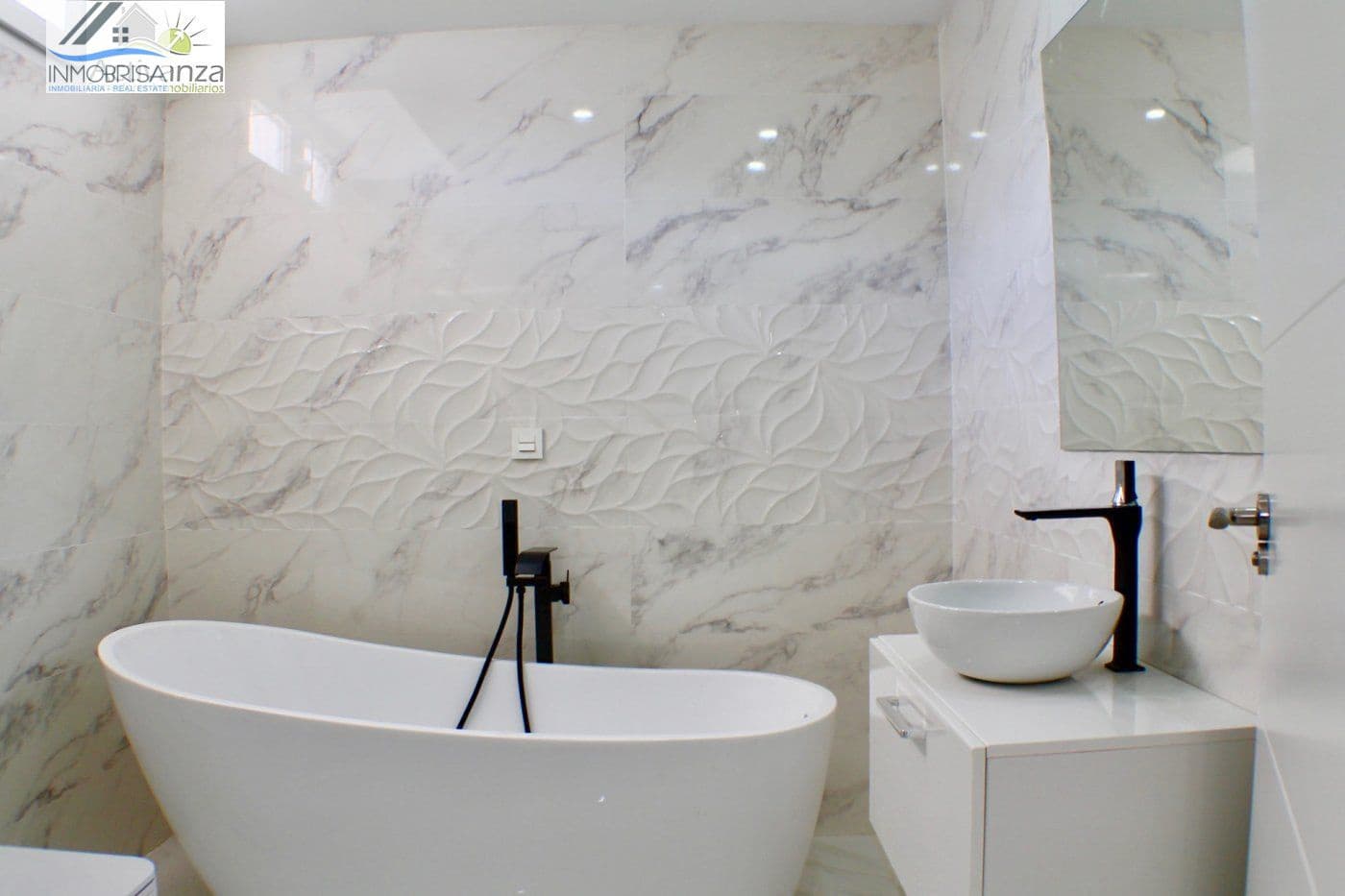 4 chambre Villa/Maison à vendre à La Nucia avec piscine garage - 620 000 € (Ref: 8766043)