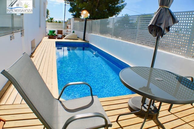 4 soveværelse Villa til salg i La Nucia med swimmingpool garage - € 620.000 (Ref: 8766043)