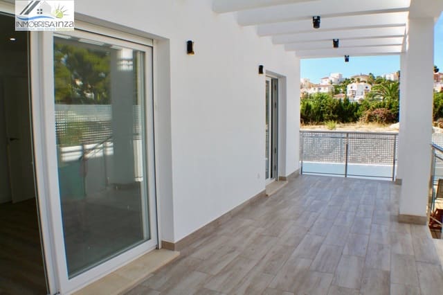 4 soveværelse Villa til salg i La Nucia med swimmingpool garage - € 620.000 (Ref: 8766043)