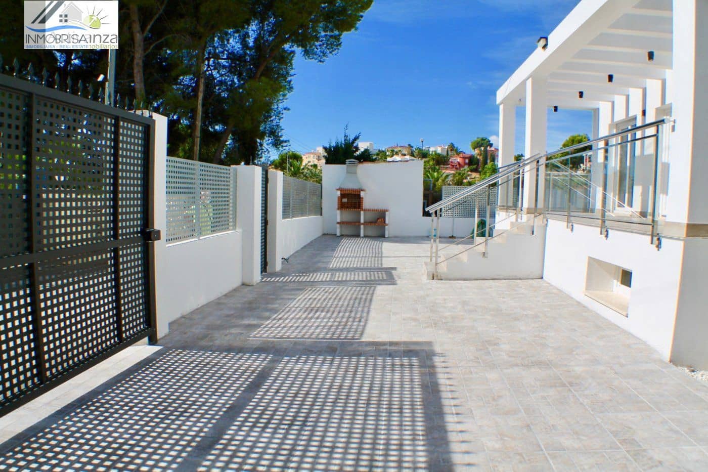 4 chambre Villa/Maison à vendre à La Nucia avec piscine garage - 620 000 € (Ref: 8766043)